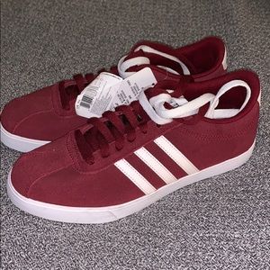 Burgundy Adidas Size 7